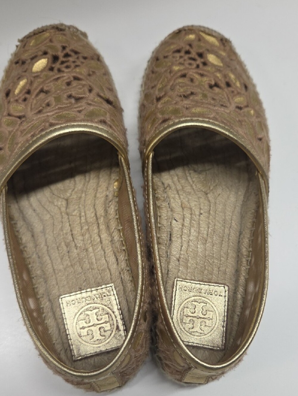 Tory Burch Tan and Gold Laser-Cut Espadrille Flats Sizec6.5 - Picture 7 of 8